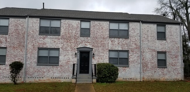 2706 Windsor Ave, Unit 2706 Unit C