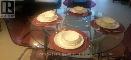 3 Market St. in Toronto, ON - Building Photo - Building Photo