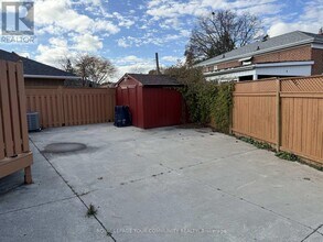 2 Mackinac Crescent in Toronto, ON - Building Photo - Building Photo