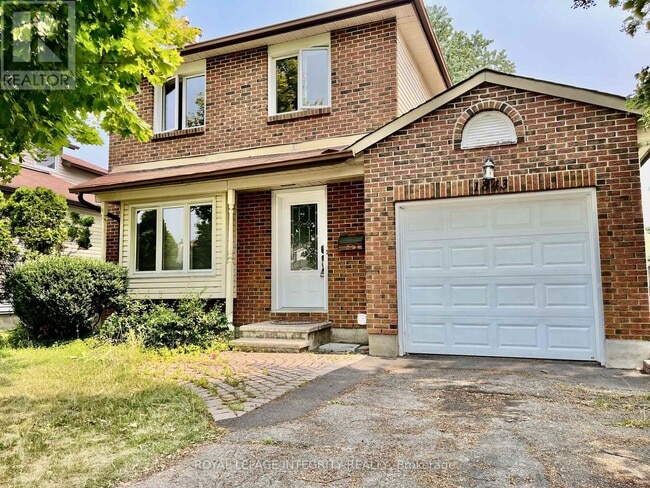 property at 1843 Prestwick Dr