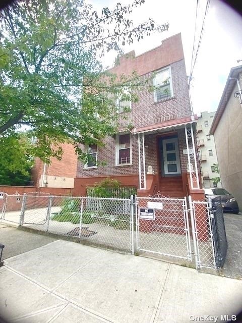 2553 Williamsbridge Rd-Unit -2 in Bronx, NY - Building Photo - Building Photo