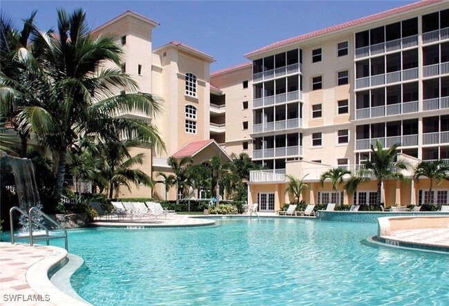 property at 470 Launch Cir