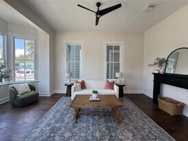 1607 Market St in Galveston, TX - Building Photo