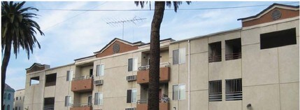 Rampart Village Villas in Los Angeles, CA - Building Photo - Building Photo