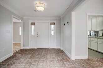 2228 Addison Rd in Houston, TX - Building Photo - Building Photo