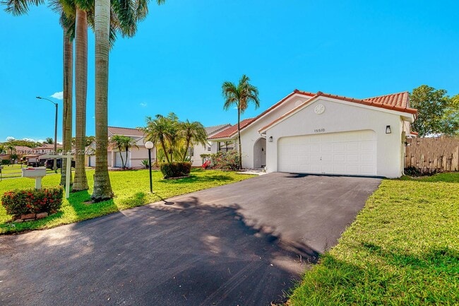 property at 15510 Gauntlet Hall Manor