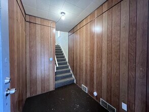 542 Ohio Ave, Unit B in Glassport, PA - Building Photo - Building Photo