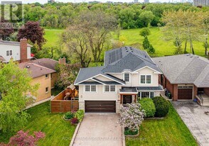 130 Saturn Rd in Toronto, ON - Building Photo