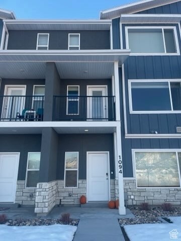 property at 1094 N 1840 W