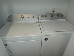 1840 Village Lake Dr in Charlotte, NC - Building Photo - Building Photo