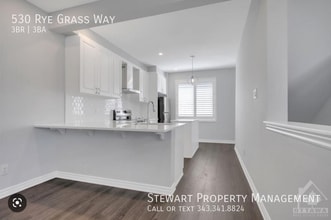 530 Rye Grass Wy in Ottawa, ON - Building Photo - Building Photo