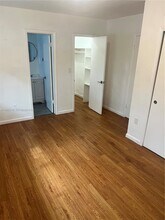 4300 SW 67th Ave in Miami, FL - Building Photo - Building Photo