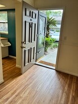 3038 Eastland Blvd, Unit Imperial oaks condominium in Clearwater, FL - Building Photo