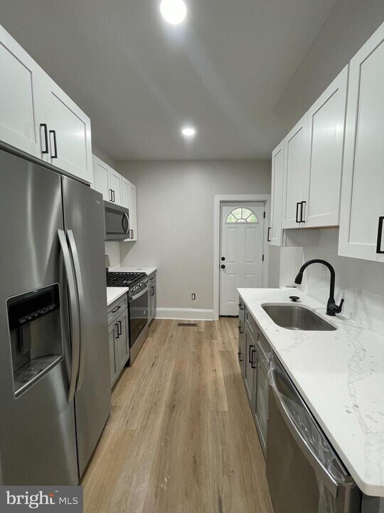 3815 Olive St Photo