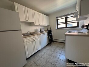 41 Harvard St, Unit 6 in Brookline, MA - Building Photo - Building Photo