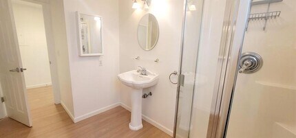 2012 Minor Ave E in Seattle, WA - Building Photo - Building Photo