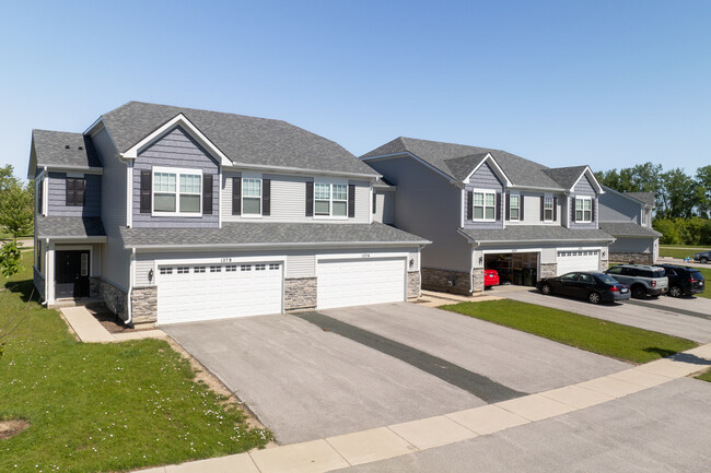 Deercrest of Antioch in Antioch, IL - Foto de edificio - Building Photo