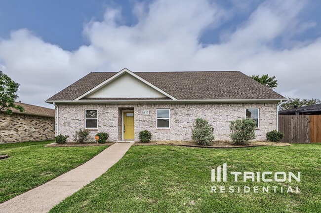 5617 Kerry Ln in Garland, TX - Building Photo - Building Photo