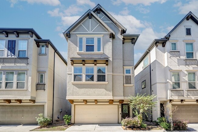 property at 2113 Paul Quinn St