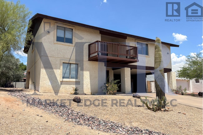 15604 E Mustang Dr in Fountain Hills, AZ - Foto de edificio - Building Photo