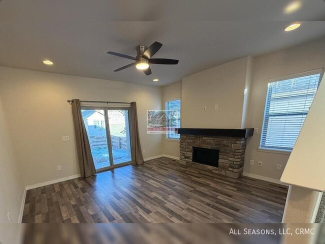 6431 Mustang Rim Dr in Colorado Springs, CO - Building Photo - Building Photo