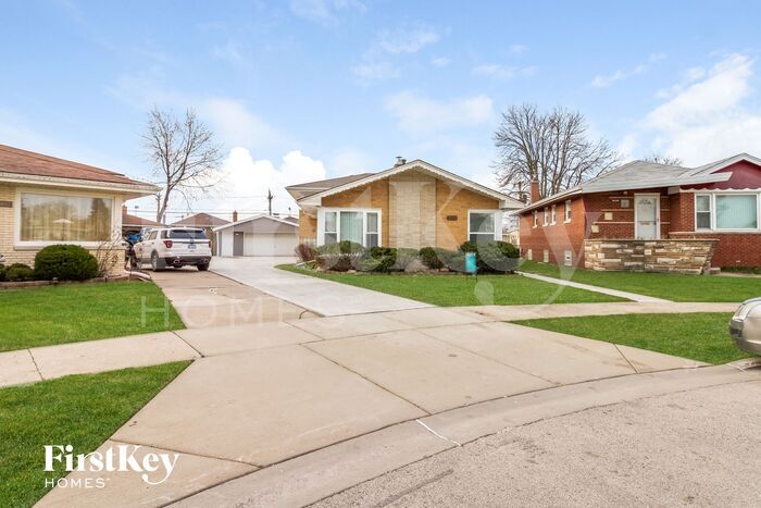 9819 S Albany Ave in Evergreen Park, IL - Building Photo