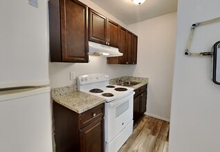 307 S Montgomery Ave in DeLand, FL - Building Photo - Building Photo