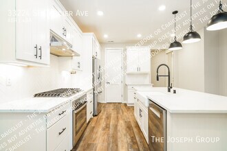 33224 Glacier Ave SE in Black Diamond, WA - Building Photo - Building Photo