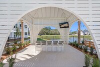 Primrose Apartments photo'