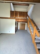 9120 N Lima Rd, Unit LOFT IN PRIME LOCATION! in Youngstown, OH - Building Photo