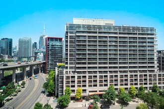 209 Fort York Blvd, Unit SI ID1512532P in Toronto, ON - Building Photo - Building Photo