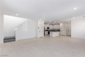 2611 Aversa St in Henderson, NV - Building Photo - Building Photo