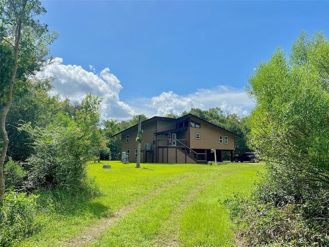 9502 FM 1462 in Alvin, TX - Building Photo - Building Photo