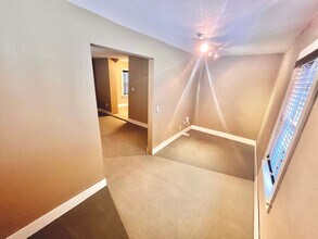 424 W Washington St in Milwaukee, WI - Building Photo - Building Photo