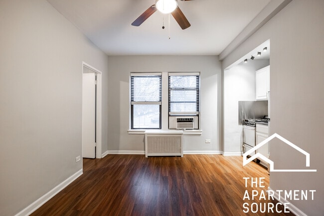 property at 1140 N La Salle Dr