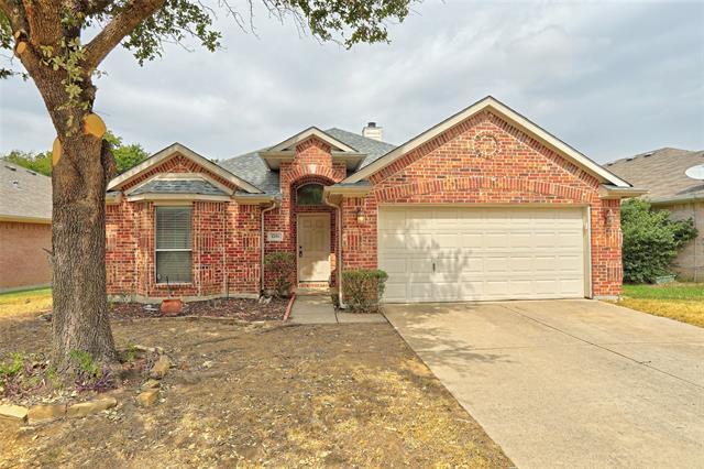 1204 Canvasback Dr in Aubrey, TX - Building Photo - Building Photo