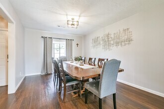 1110 Buoy Rd in Houston, TX - Building Photo - Building Photo