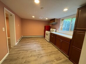 2104 Rickert St in Fairbanks, AK - Building Photo - Building Photo