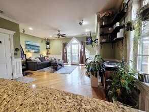 4203 N Kedvale Ave in Chicago, IL - Building Photo - Building Photo