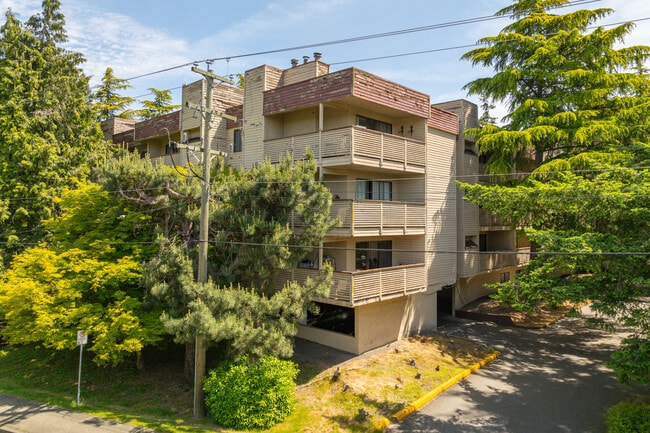 The Arcadia Apartments in Richmond, BC - Building Photo - Primary Photo