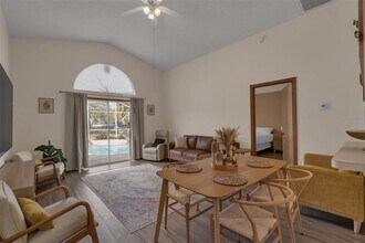 3024 Bloomsbury Dr in Kissimmee, FL - Building Photo - Building Photo