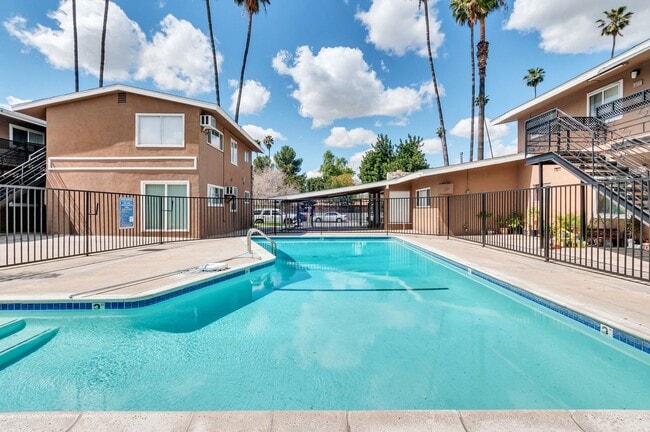 3510 Lou Ella Ln in Riverside, CA - Building Photo - Building Photo