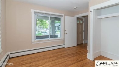 914 Woodlawn Ave in Ann Arbor, MI - Building Photo - Building Photo