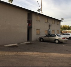 Annex Apartments in Glendale, AZ - Building Photo - Building Photo