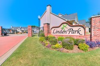 Linden Park in Stillwater, OK - Foto de edificio - Building Photo