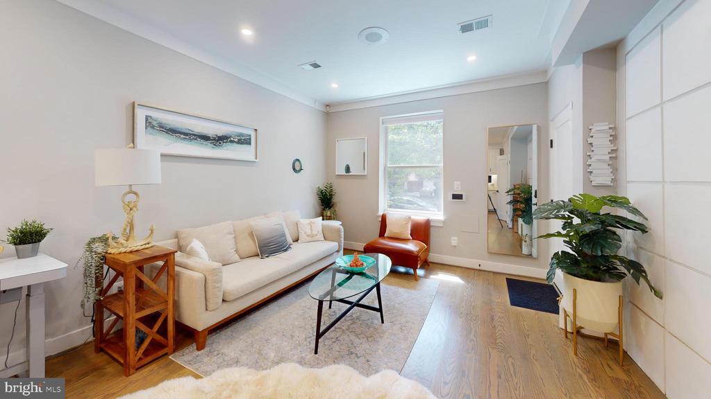 226 Kentucky Ave SE in Washington, DC - Building Photo