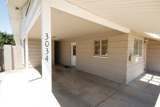 3034 E Cheery Lynn Rd in Phoenix, AZ - Building Photo - Building Photo