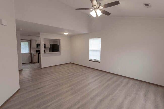 1627 Bold Ruler Ct in Columbia, MO - Building Photo - Building Photo