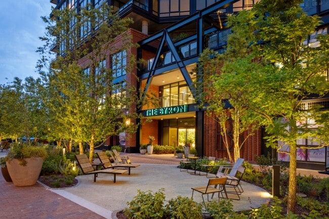 The Byron in Washington, DC - Foto de edificio - Building Photo