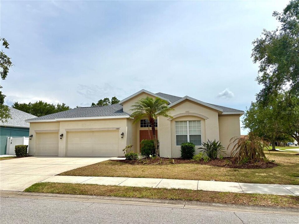 11405 Summit Rock Ct in Parrish, FL - Building Photo